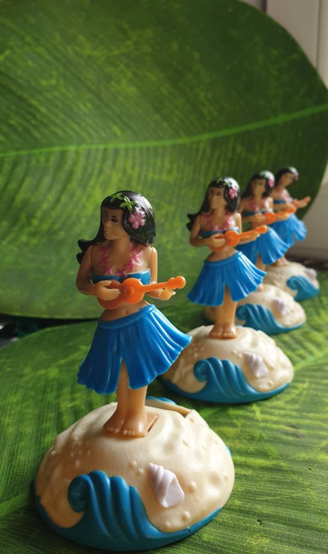 Solar Hula Girl Solar Powered Hawaiian Solar Dashboard Etsy