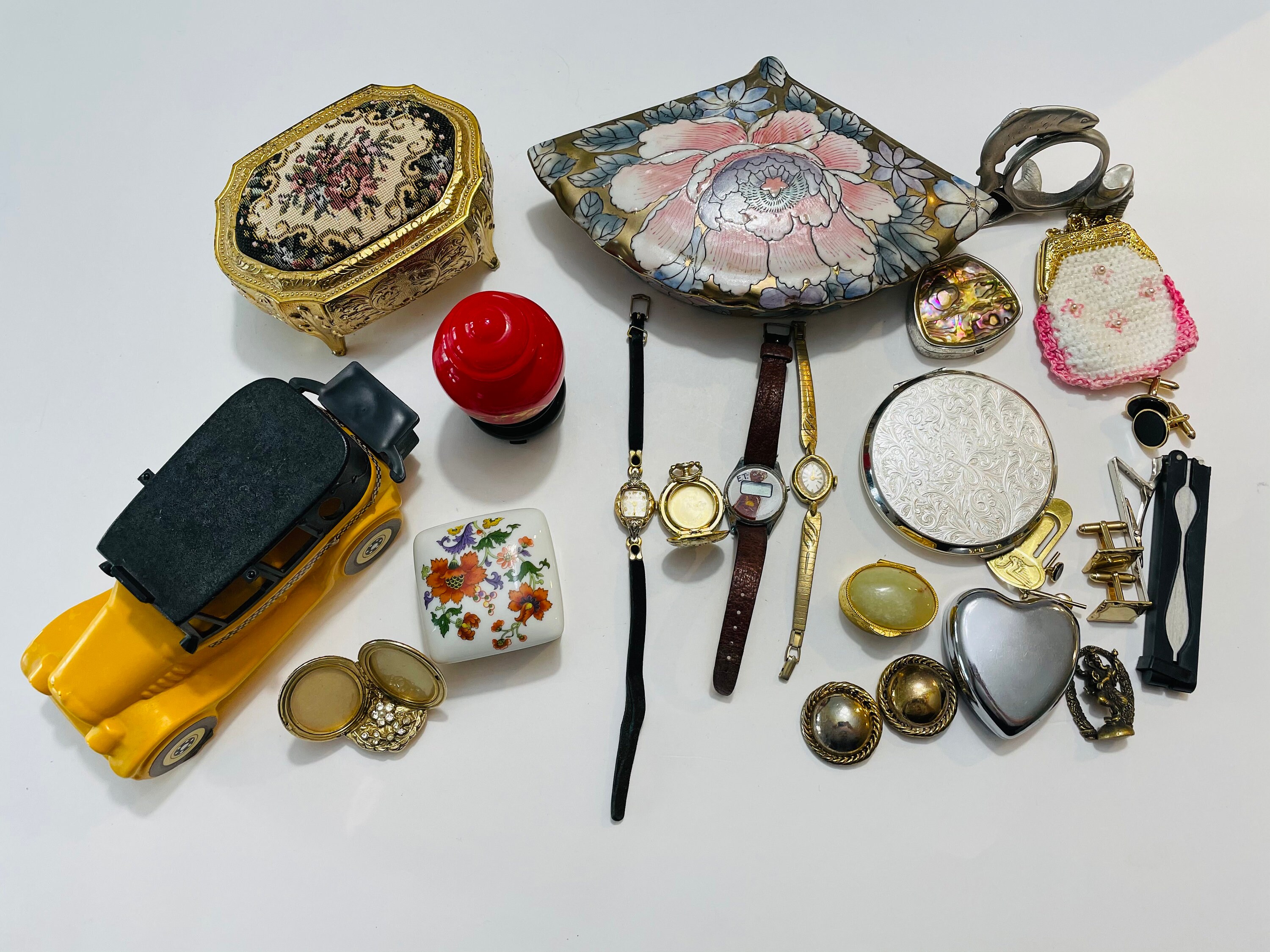 Avon Bottles for sale Only 4 left at 70