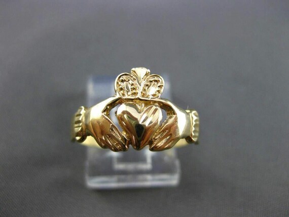 Estate Small 14Kt Yellow Gold 3D Irish Claddagh L… - image 4