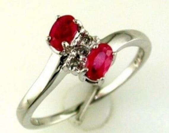 Estate .52Ct Diamond And Aaa Ruby 14Kt White Gold 