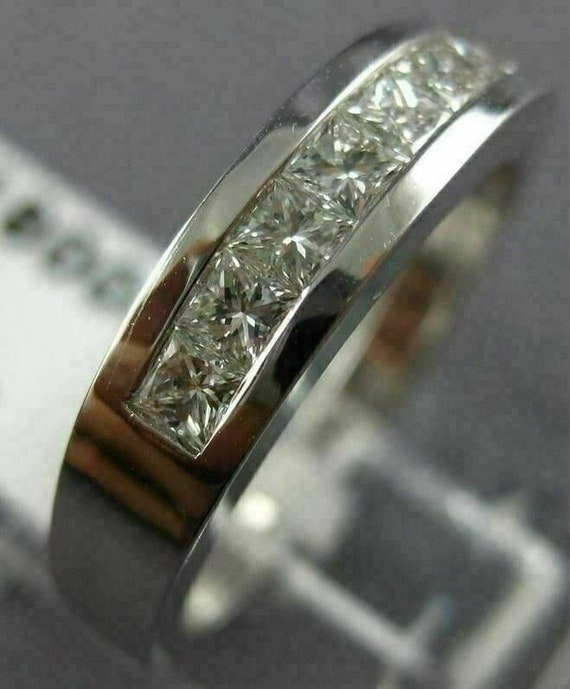 Estate .53Ct Diamond 14Kt White Gold 7 Stone Chann