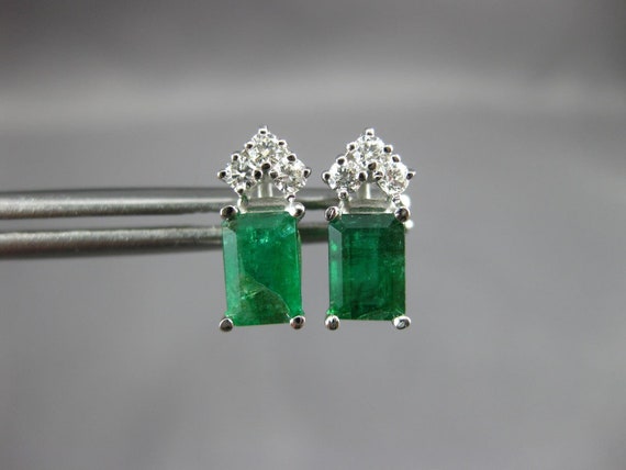 1.22Ct Diamond & Aaa Emerald 14Kt White Gold 3D E… - image 2