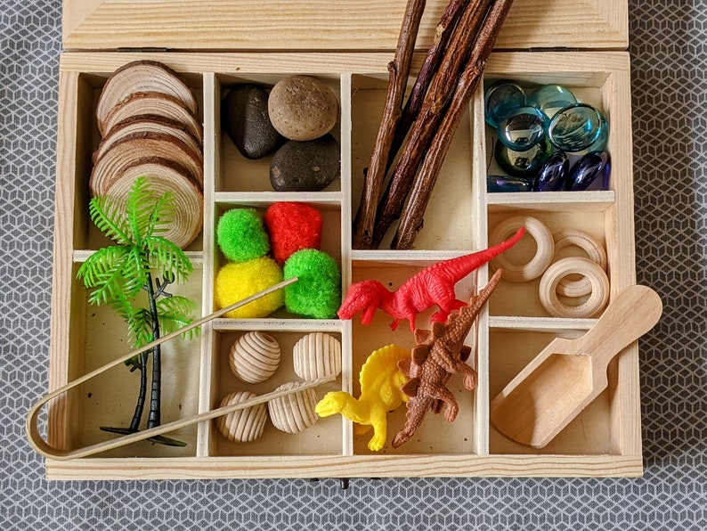 Loose Parts Small World Imaginative Play Open-ended Tinker Tray Playdough Sensory Bin Kids Gift Learning Dinosaurs Sensory Activity Set