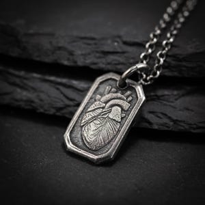 Menschliches Herz Silber Anhänger Halskette, Anatomische Halskette für Männer, oxidierter Anatomie Schmuck, personalisiertes graviertes Geschenk für Männer