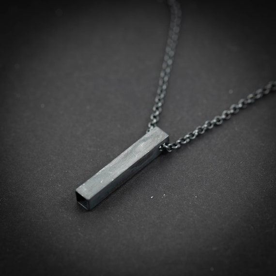 Mens minimalist jewelry outlet