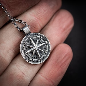 Heren gepersonaliseerde zilveren kompashanger ketting, reis reislust ketting cadeau, avontuur herencadeau, aangepaste ketting, kerstcadeaus