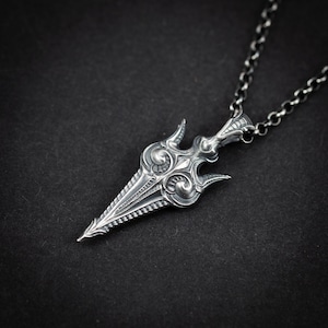 Viking Mens Silver Gungnir spear Silver Necklace, Warrior mens necklace, Norse Mythology, Strength pendant necklace, Handmade jewelry