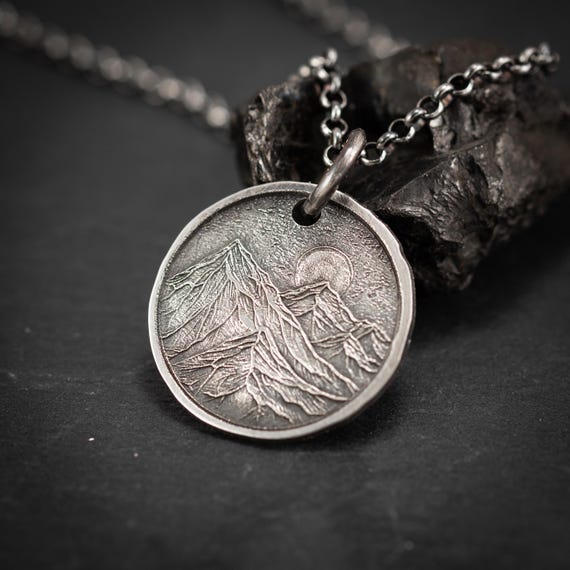 Personalized Silver Mountain Necklace, Outdoor Adventure Jewelry for Men, Nature-Inspired Travel Gift