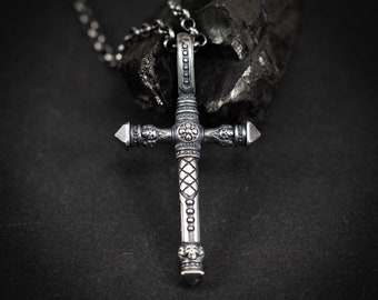 Collier croix en argent pour homme unique, collier pour homme amulette de protection, cadeaux chrétiens, bijoux faits main, cadeau petit ami, cadeau mari