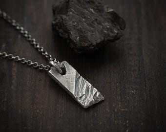 Collar brutalista rústico para hombre en plata de ley, joyería personalizada oxidada hecha a mano, regalo único
