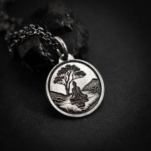 Boeddha meditatie zilveren hanger ketting, boeddhistische yoga handgemaakte spirituele sieraden, Mindfulnes cadeau voor hem, herenketting, angstverlichting