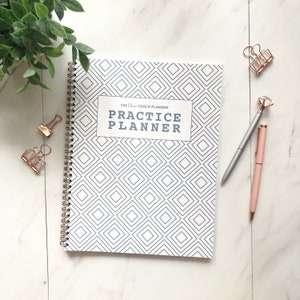 The Cheer Coach Practice Planner | 8.5x11 | 130 pages | Cheer Coach Binder Printables Organization