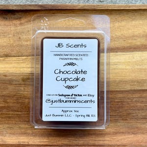 Chocolate Cupcake Wax Melt – Scented Clamshell Wax | Handmade Wax Tarts, Strong Scent Throw, Paraffin Wax | Home Fragrance Gift