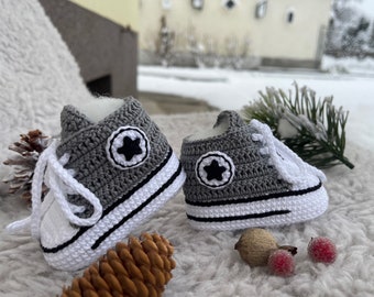 Baby shoes crocheted/baby boots/baby shoes/socks/booties/boots/baby socks/baby boots/knitted/wool/slippers