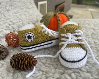 Babyschuhe gehäkelte/Babyboots/ Baby Schuhe/ Söckchen/ Booties/ Stiefelchen/ Babysöckchen/ Babystiefelchen/ gestrickt/ wolle/ puschen