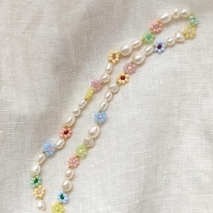 Colorful beaded daisy necklace with pearl, pearl pastel flower necklace, beaded flower jewelry, women/wedding/bridesmaid/she/birthday gift