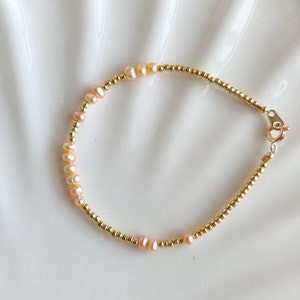 Handmade pink pearl gold seed bead bracelet, pink seed pearl jewelry, stackable bracelets for women, beach vibes, gift idea for her image 5