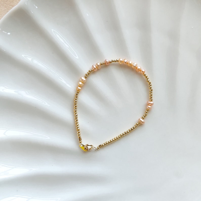 Handmade pink pearl gold seed bead bracelet, pink seed pearl jewelry, stackable bracelets for women, beach vibes, gift idea for her image 4