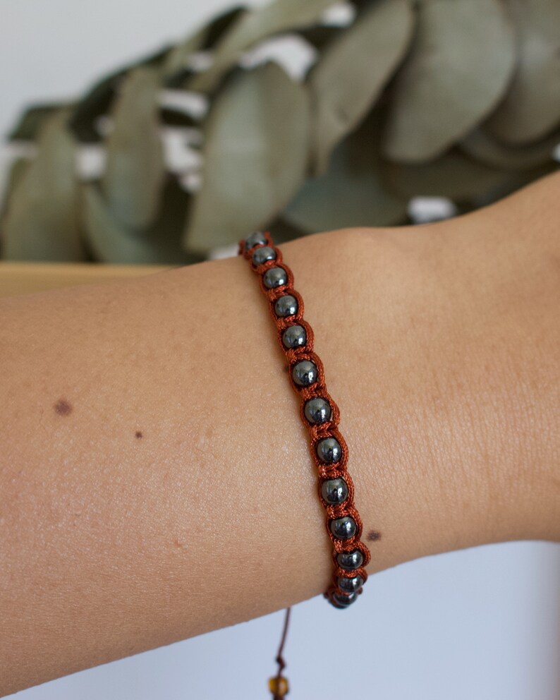 handmade cadeau gift artesanal hecho a mano Hematita bracelet chakra jewelry Pulseras de macram\u00e9 y piedras naturales regalo boho