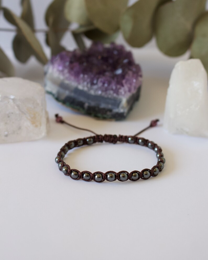 handmade cadeau gift artesanal hecho a mano Hematita bracelet chakra jewelry Pulseras de macram\u00e9 y piedras naturales regalo boho