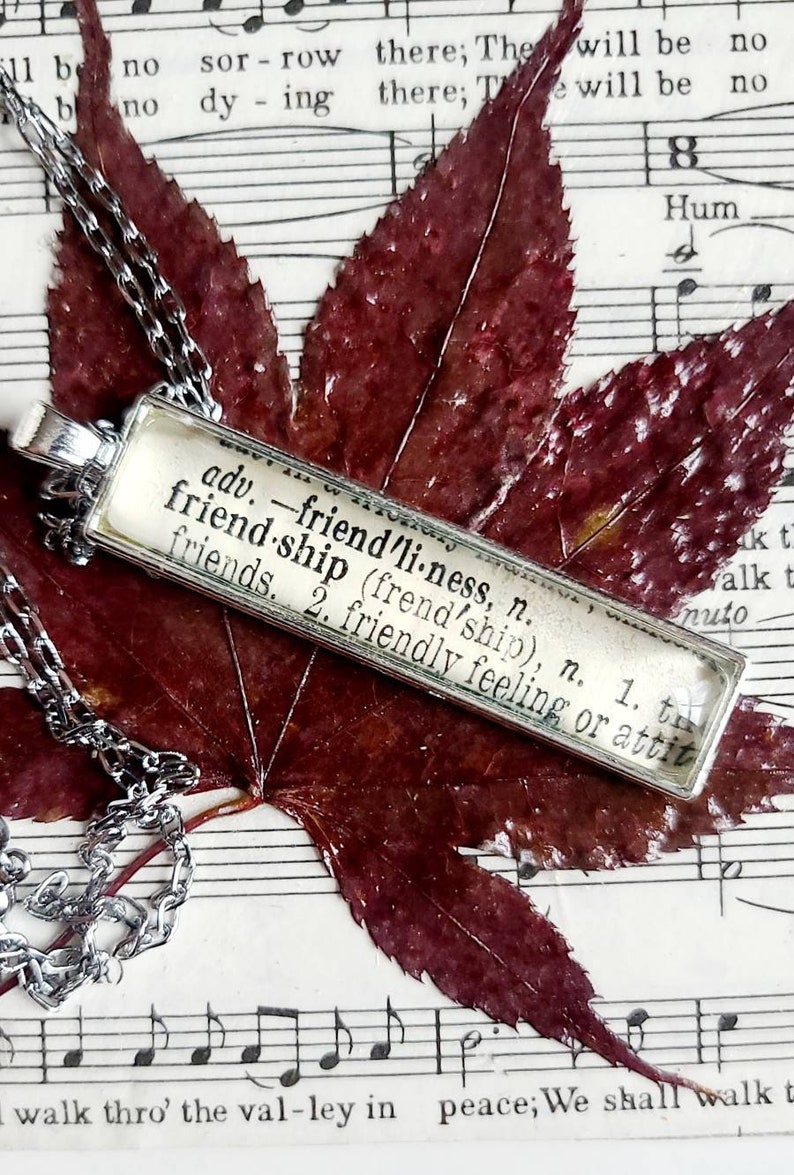 Friendship necklace Best Friends gift Friendship Gift Friendship word pendant Best Friends Gift