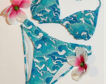 Bikini halter con ondas