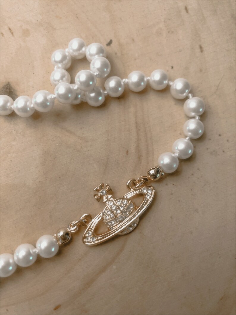 Vivienne Westwood Mini Bas Relief Pearl Choker Necklace | Etsy