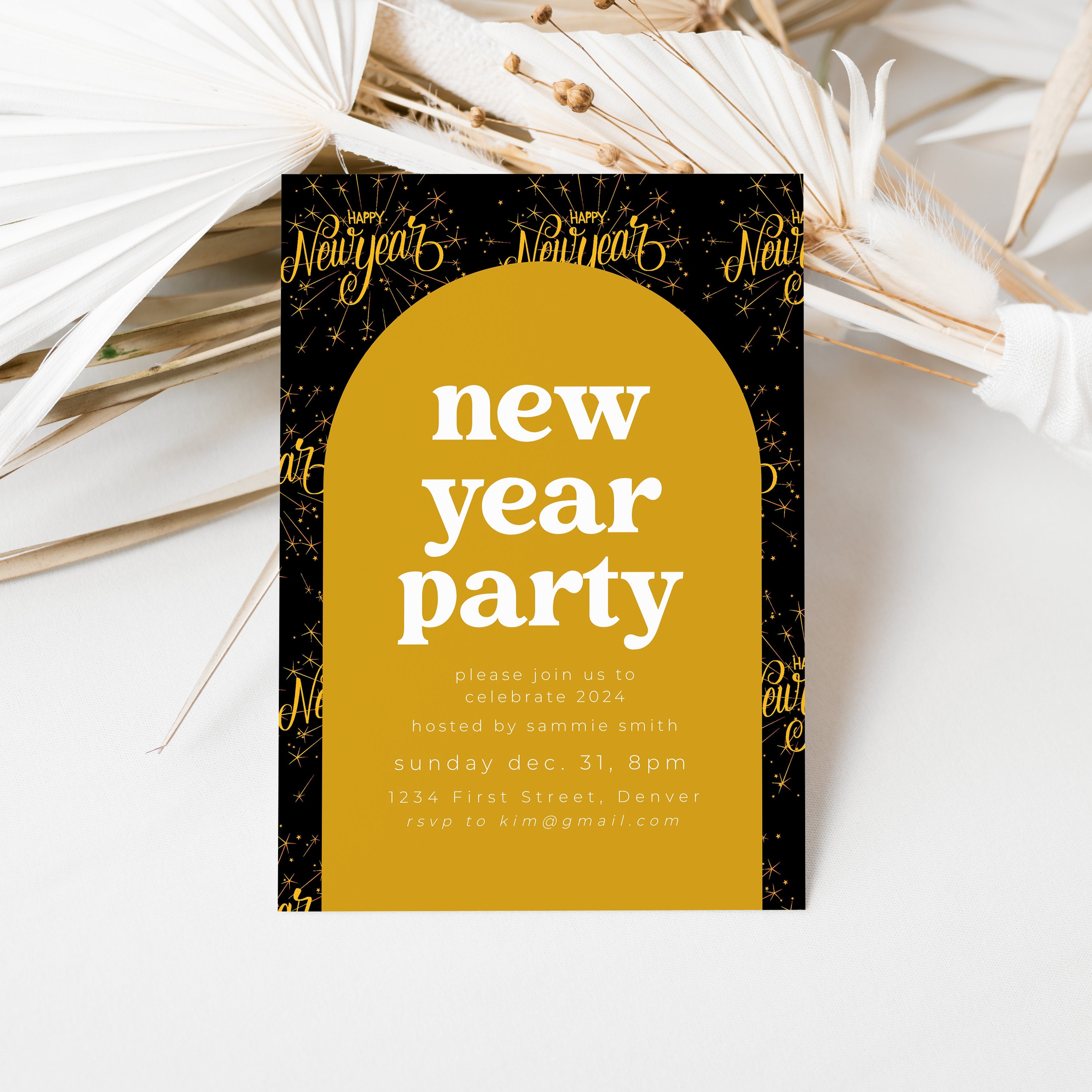 Plantilla de invitación para fiesta de Año Nuevo en negro y dorado ...