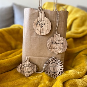 Geschenkanhänger aus Holz / Platzkarte aus Holz / Anhänger Geschenke / Ornamente aus Holz / Wooden Ornaments