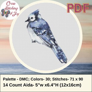 Può includere: Schema di punto croce per un ghiandaia azzurra su sfondo bianco. Il motivo è largo 71 punti e alto 90 punti e utilizza 30 colori di filo DMC. Il motivo è progettato per tessuto Aida a 14 punti e misura 12,7 cm di larghezza e 16,2 cm di altezza.