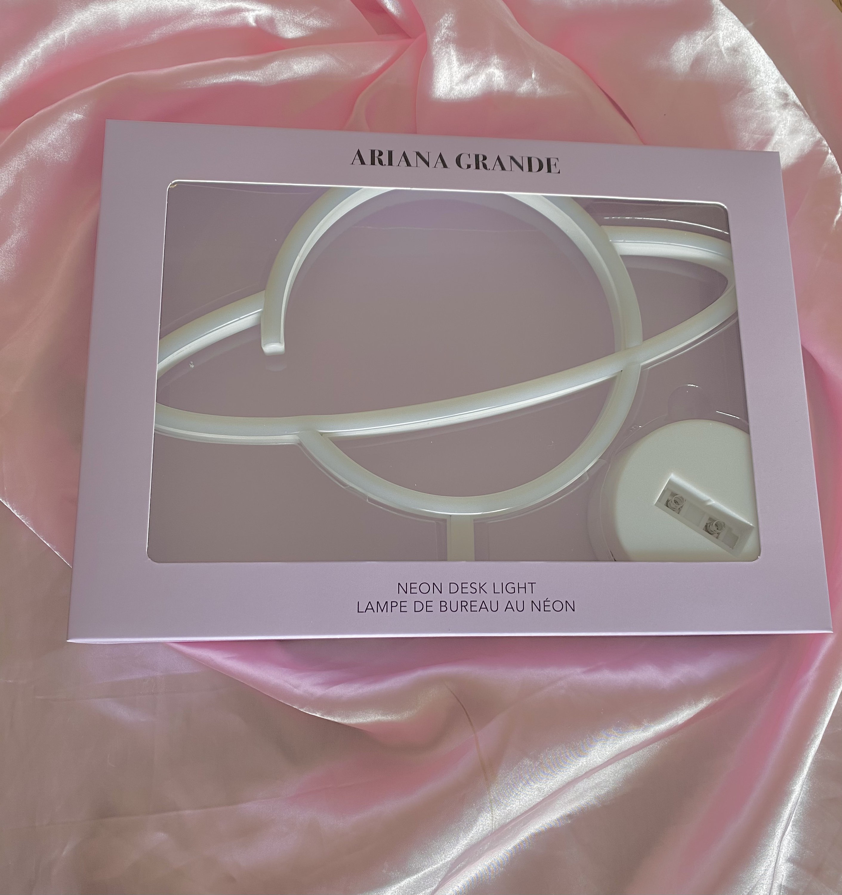 Ariana Grande REM Lamp light Arianator Etsy