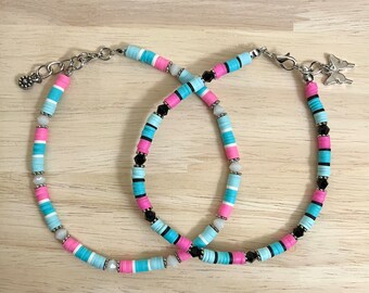 Blau & Pink Heishi Perlen Fußkettchen: Polymer-Ton, Kristallperlen