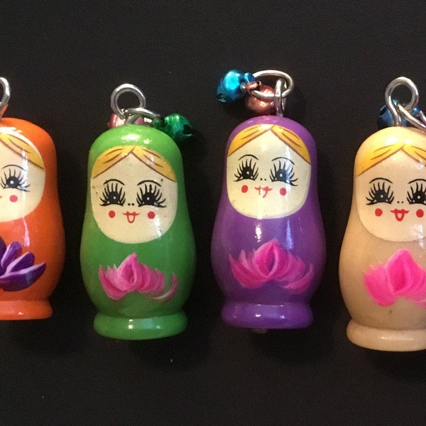 Matryoshka Nesting Doll’s necklace, nesting doll’s jewelry, Matryoshka jewelry, Russian nesting dolls and they make a darn good gift!