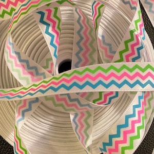Fita de PÁSCOA RICK RACK! 5 jardas. de fita de gorgorão de 5/8”, 3 cores neon, perfeita para cestas ou qualquer coisa e é um presente muito bom!