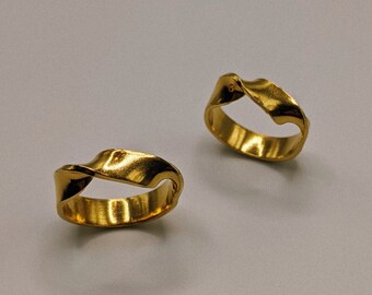 Gold Vermeil Waved Ring (Handmade)