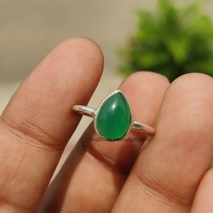Natural Green Onyx Ring, 925 Sterling Silver Ring, Cabochon Gemstone, Pear Shape Ring, Women Rings, Minimalist Onyx Ring, Birthstone Jewelry