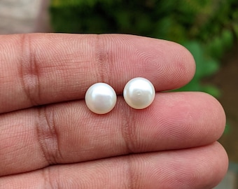 Puces d'oreilles en perles véritables, Puces d'oreilles en argent sterling 925, Boucles d'oreilles en perles de demoiselles d'honneur, Puces d'oreilles en perles d'eau douce, Cadeau de mariée, Boucles d'oreilles en perles