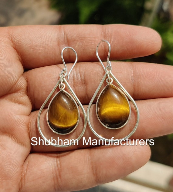 Tiger's Eye Gemstone: Significance and Benefits