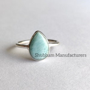 Anello Larimar, anello in argento sterling 925 per donna, anello fatto a mano con gemma blu naturale a forma di pera, anello con castone semplice per tutte le dimensioni 3-14 US