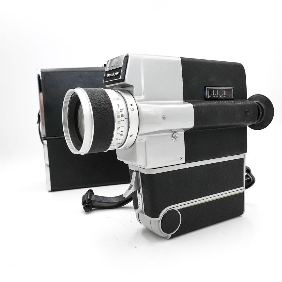Sankyo cm400 super 8 cine film camera - fully working