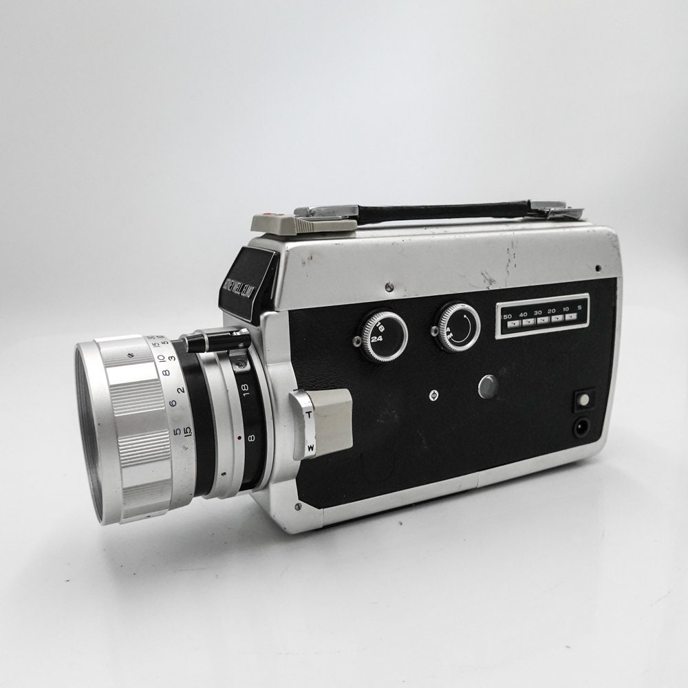 【8ミリカメラ】ELMO エルモ SUPER 106 BLACK Elmo 106 Black Super 8 Camera - CameraCrate.com - Super 8