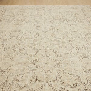 6x10 wool woven rug , faded office rug, 6&#39;3&quot; X 9&#39;11&quot;  Vintage Area  Rug D131N8679
