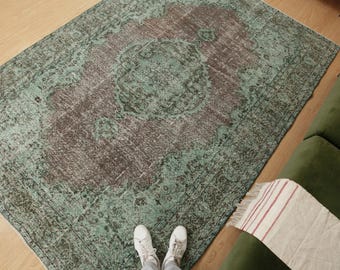 hand knotted distressed bedroom rug,   6'11" X 9'6" retro living room carpet , D122N8597