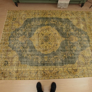 7x9 rug for living room, hand woven rug,  home decor rug,  handmade rug, 6&#39;7&quot; X 8&#39;9&quot; 70&#39;s rug, D71N5434