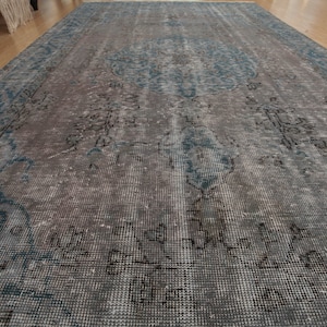 5x9 vintage Turkish rug, Retro Bedroom Rug, 4&#39;11&quot; X 9&#39;1&quot; faded  handmade  Rug D74N6668