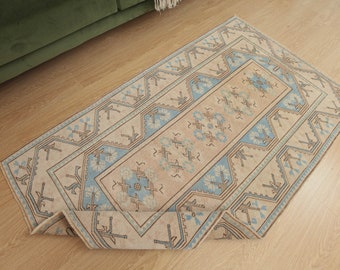 retro geometric living room carpet , beige blue area rug, 3'10" X 6'7" , D69N5837