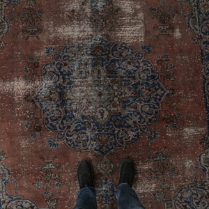 7x9 70's vintage rug, handmade rug, bedroom rug, 6'7 X 9'2 retro red rug, D64N4872 image 1