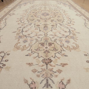 6x9  woven vintage rug, rug for living room , beige brown rug,  5&#39;8&quot; X 9&#39; retro rug, D85N5903