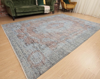 vintage hand knotted area rug, 6'9" X 10'1" distressed living room carpet , D107N7246