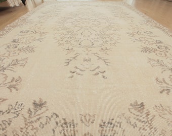 distressed living room carpet ,5'9" X 9'3" beige  handmade area rug, D83N6965